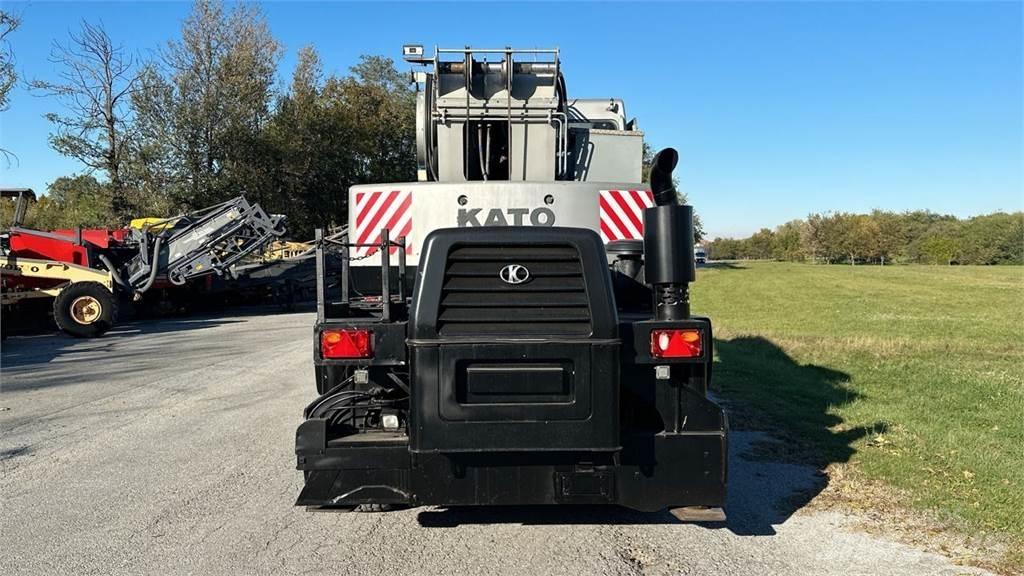 Kato KR 22H-11 4x4 Macara pentru orice teren