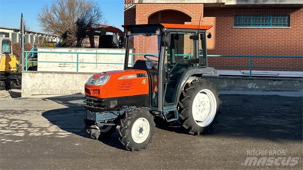 Kubota KT24 4X4 Lame pentru dezapezire si pluguri