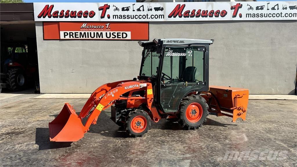 Kubota LA213FL 4x4 Lame pentru dezapezire si pluguri