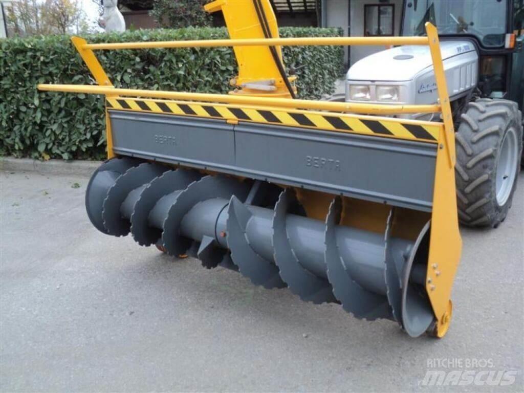 Lamborghini RF100 Lame pentru dezapezire si pluguri