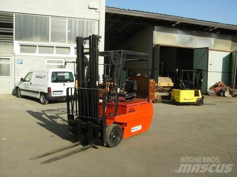 Linde E20 Stivuitor electric