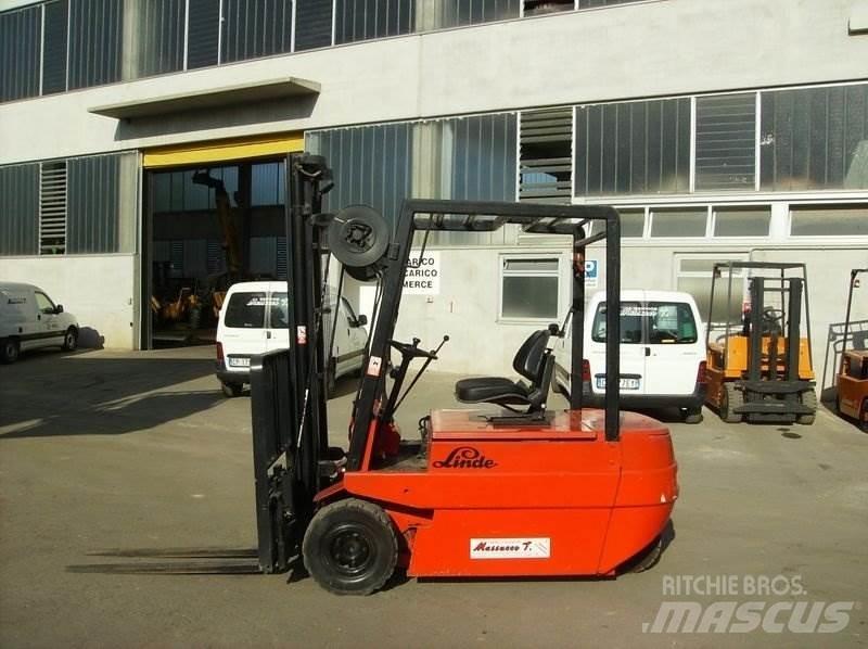 Linde E20 Stivuitor electric
