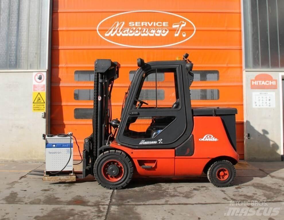 Linde E40P-02 Stivuitor electric