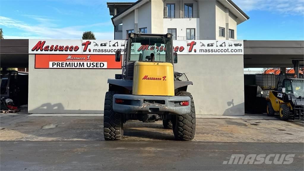 Mecalac AS210 4X4 Incarcator pe pneuri