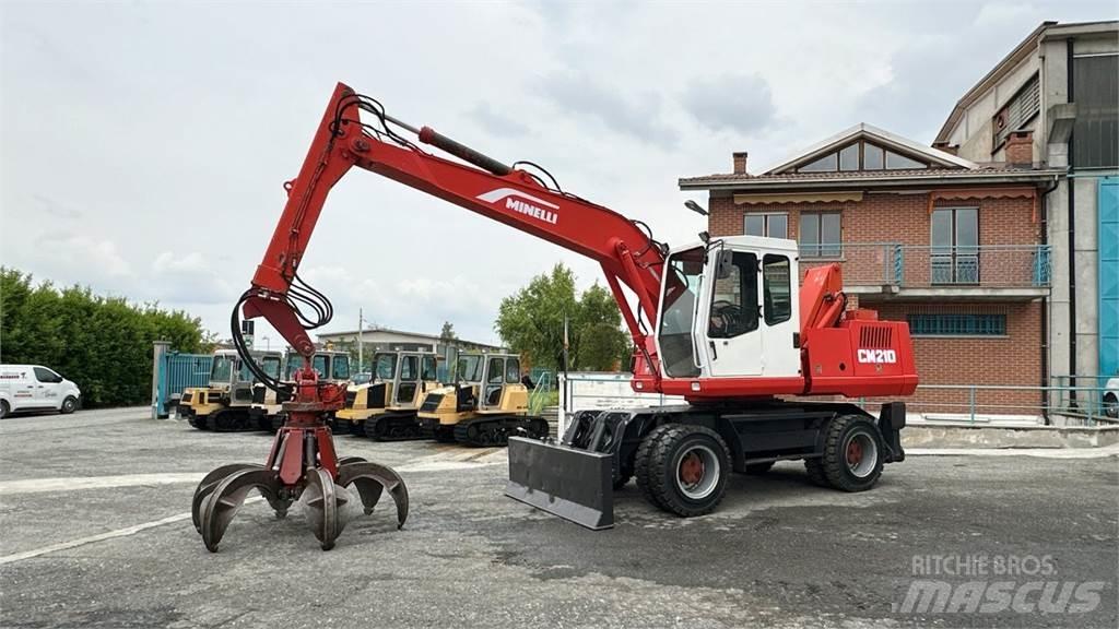 Minelli CM210 Excavatoare cu roti