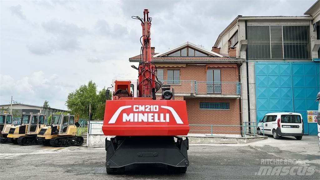 Minelli CM210 Excavatoare cu roti