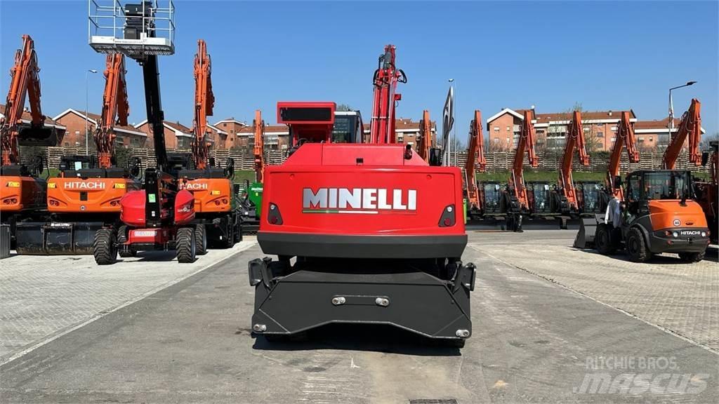 Minelli M18 Excavatoare cu roti
