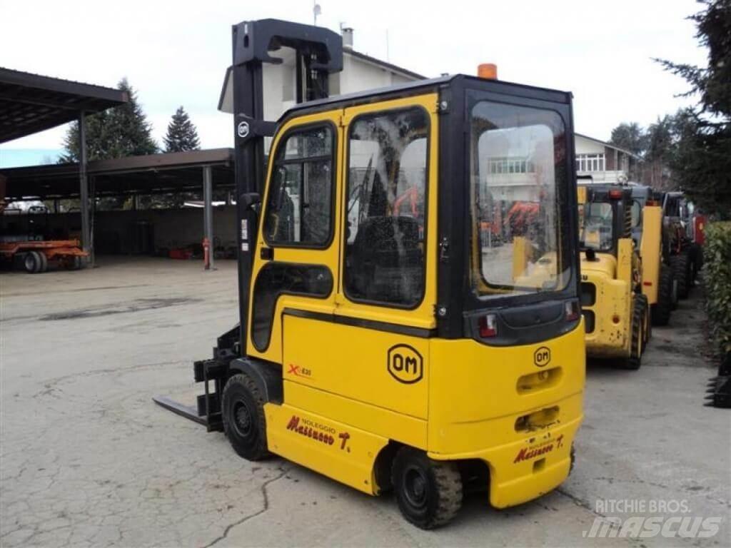 OM EU 30 Stivuitor electric