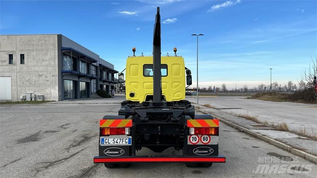 Renault 270 Dci – 4X2 Altele
