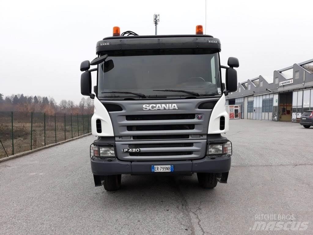 Scania P420 8X4 Altele