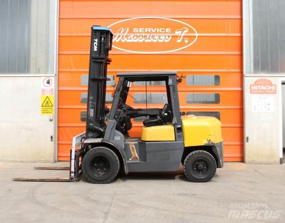 TCM FD40T2 Stivuitor diesel