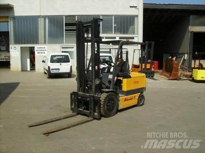 TCM VM400 FB30 Stivuitor electric