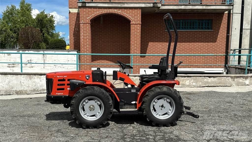  Tigretrac 3800 4x4 Lame pentru dezapezire si pluguri