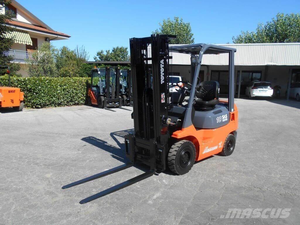 Toyota 02-7FDF18 Stivuitor diesel