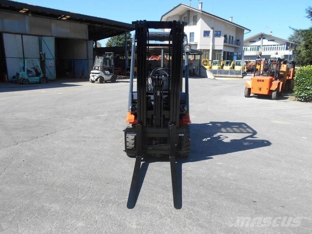 Toyota 02-7FDF18 Stivuitor diesel