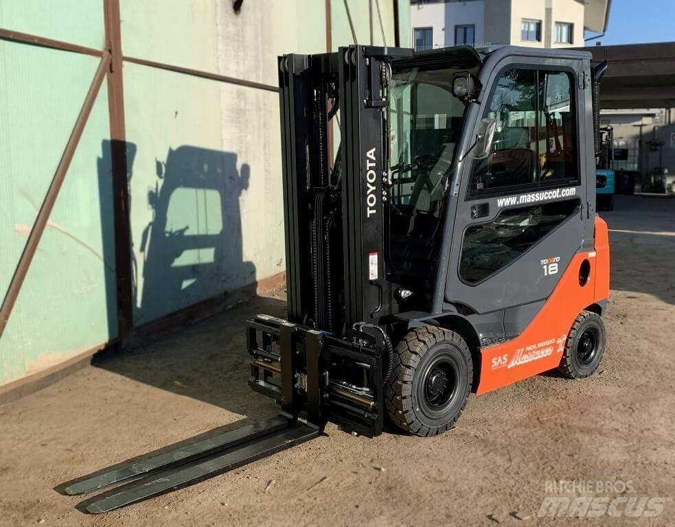 Toyota 02-8FDF18 Stivuitor diesel