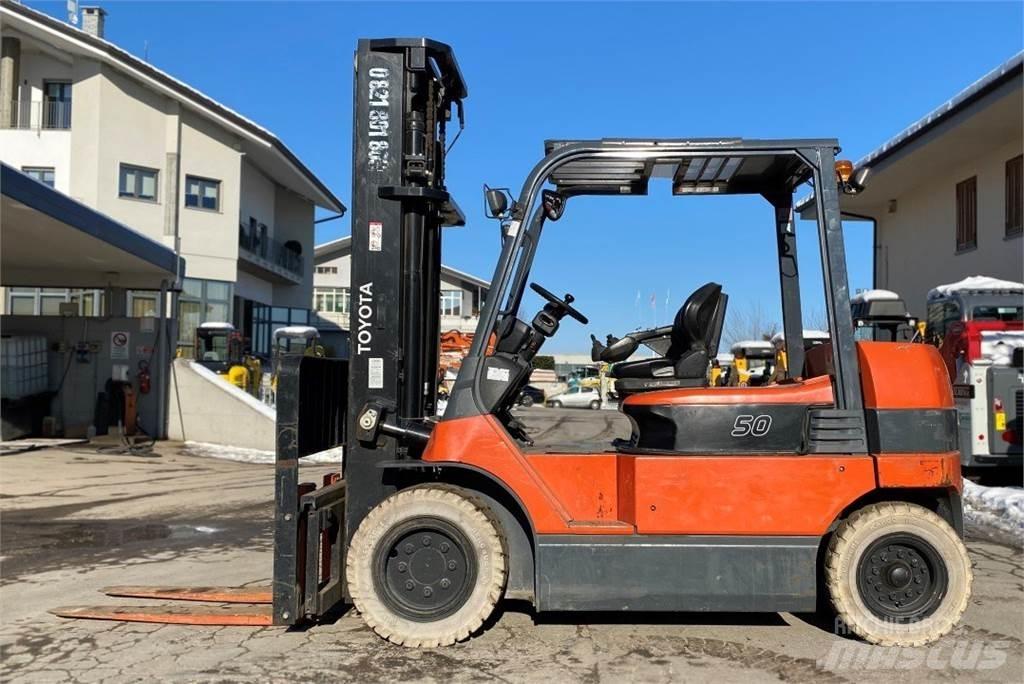 Toyota 7FBMF50 Stivuitor electric