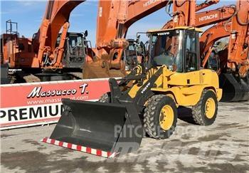 Volvo L30G Incarcator pe pneuri