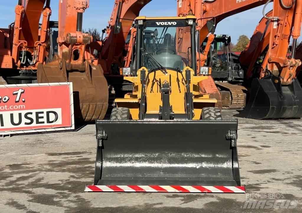 Volvo L30G Incarcator pe pneuri
