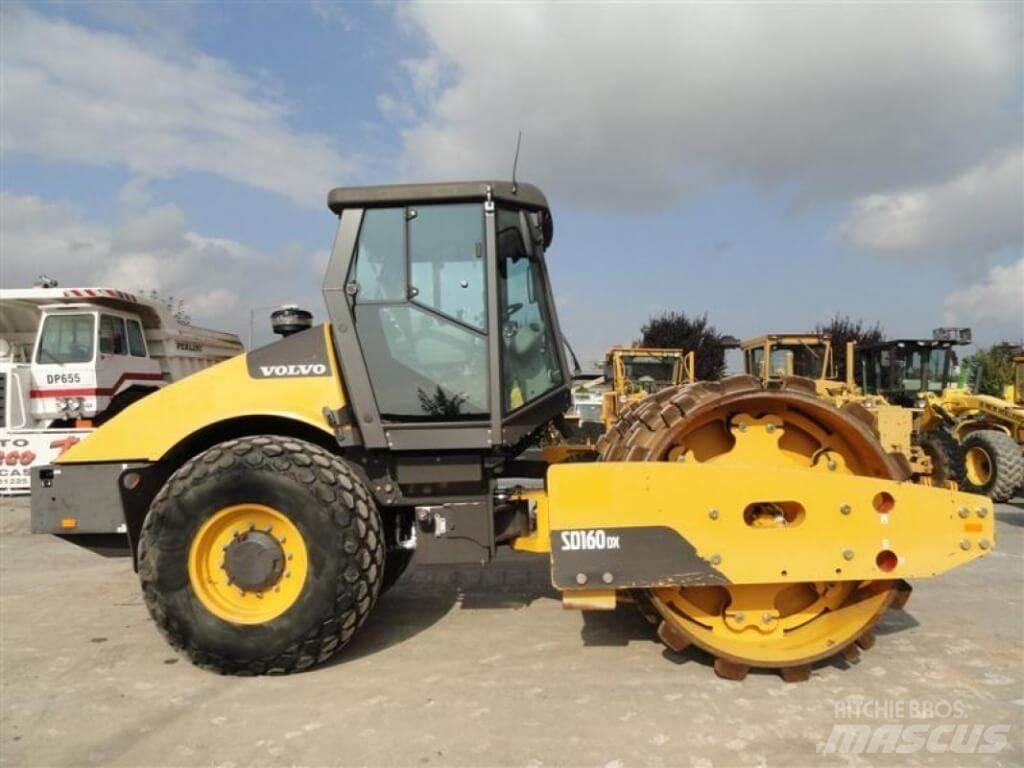 Volvo SD160-DX Compactoare sol