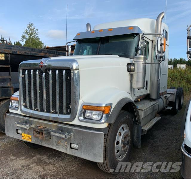 International HX Autotractoare