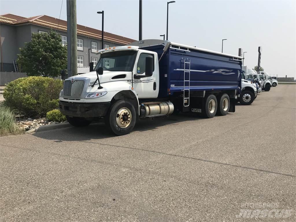 International MV Ferma/Camioane transport cereale