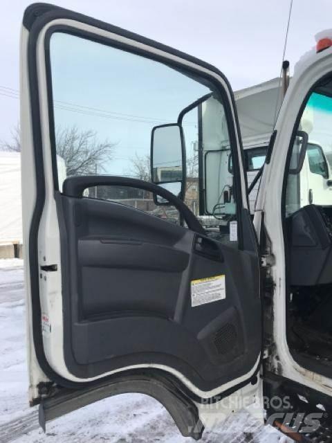 Isuzu NRR Camion cu control de temperatura