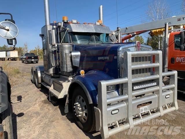 Kenworth W900 Autotractoare