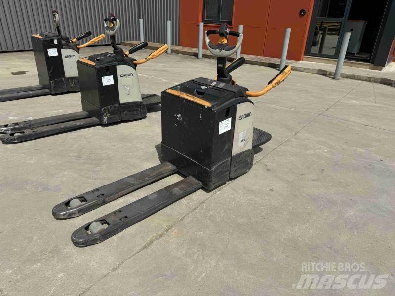 Crown WT3040 Transpaleta manuala