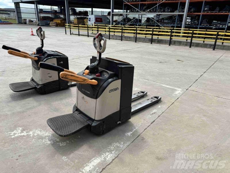 Crown WT3040 Transpaleta manuala