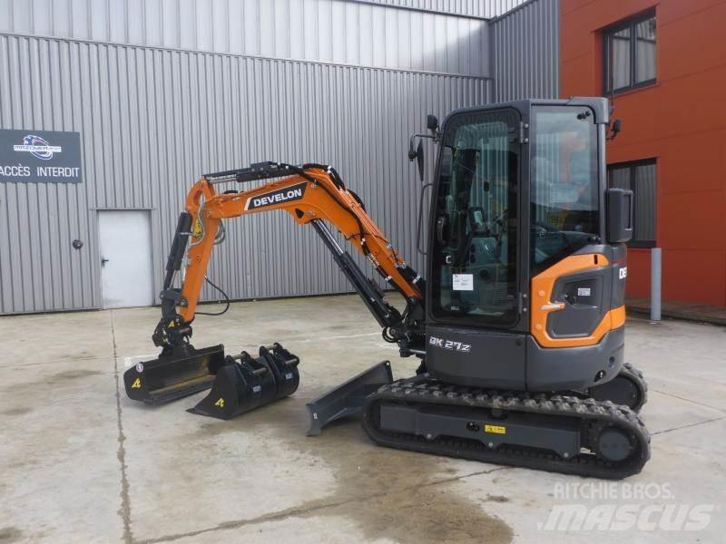 Develon DX27Z-7 Mini excavatoare < 7t