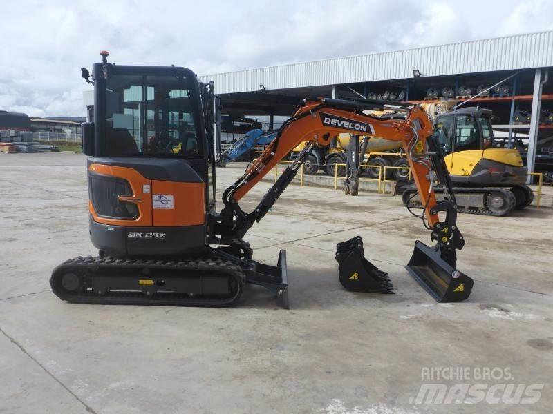 Develon DX27Z-7 Mini excavatoare < 7t