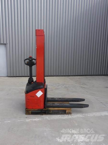 Stacky 10D28 Transpaleta manuala