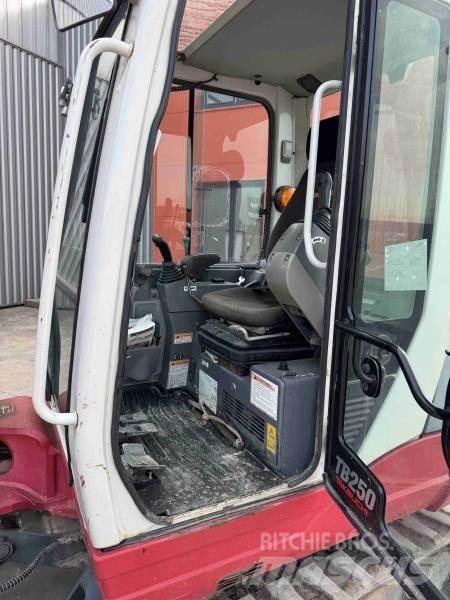 Takeuchi TB 250 Mini excavatoare < 7t