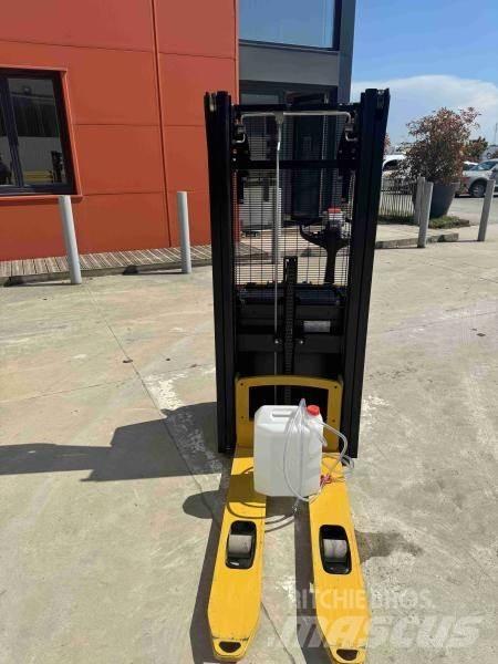 Yale MS10 Transpaleta manuala