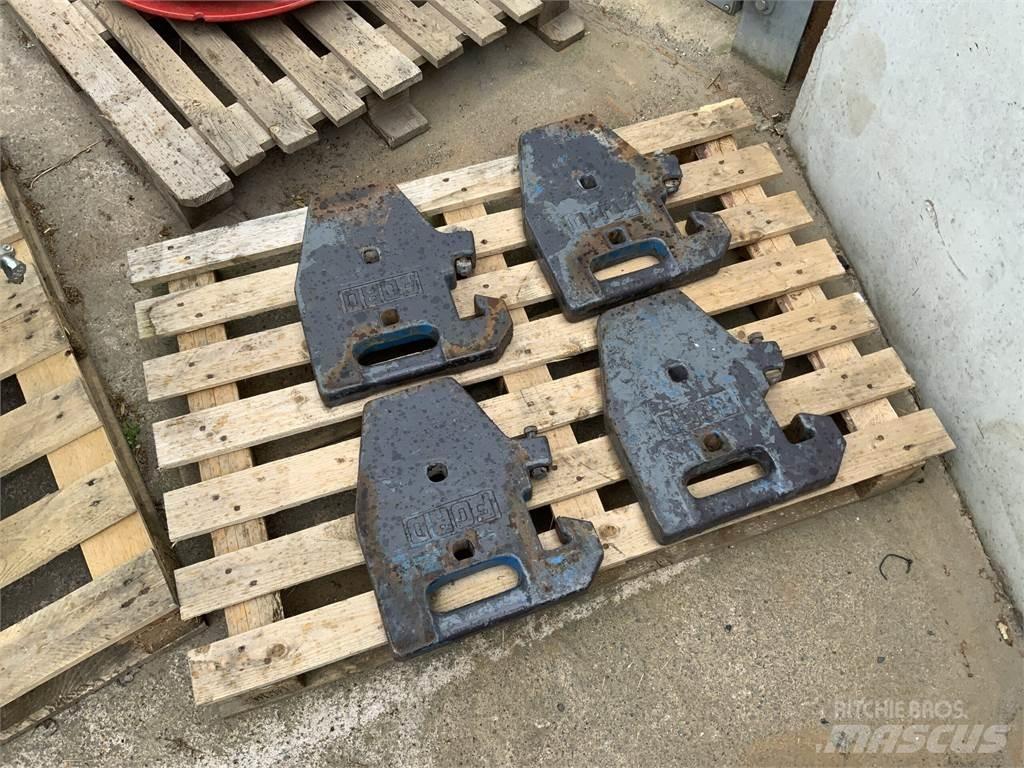  4 x Ford Weights Utilaje agricole - Altele