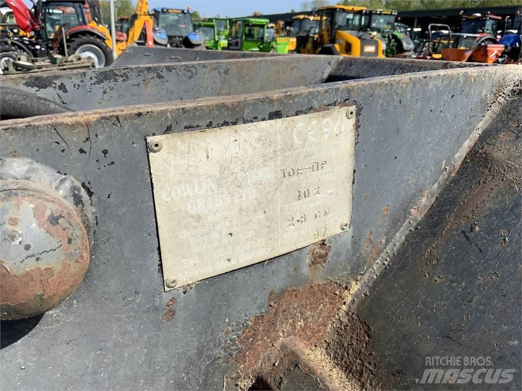  8Ft Wide Tiptoe Bucket Utilaje agricole - Altele
