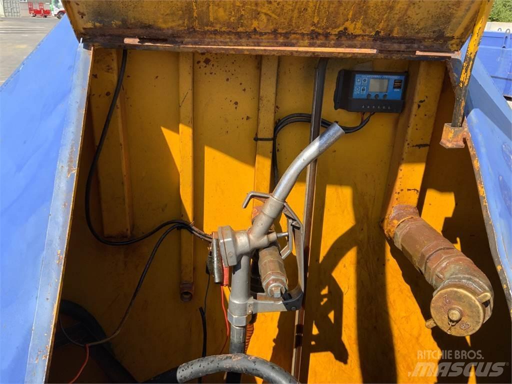 Blue Diesel Tank Utilaje agricole - Altele