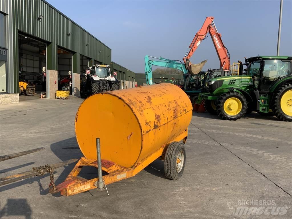  Diesel Bowser (ST22825) Utilaje agricole - Altele