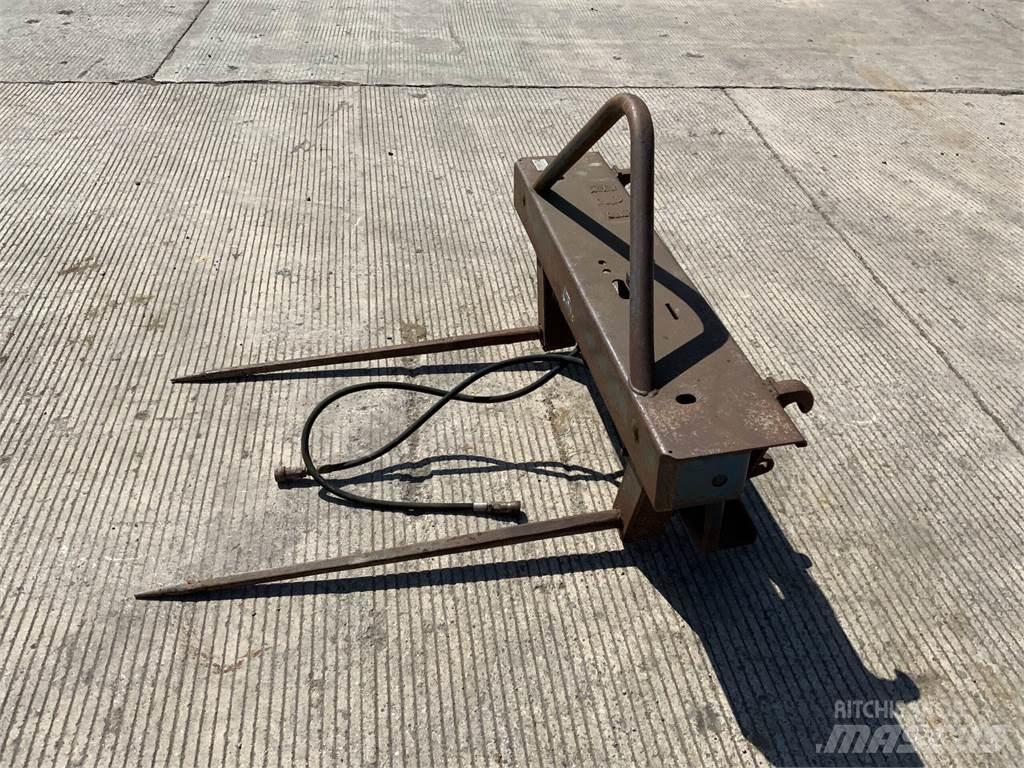  Hyd Bale Spike Utilaje agricole - Altele