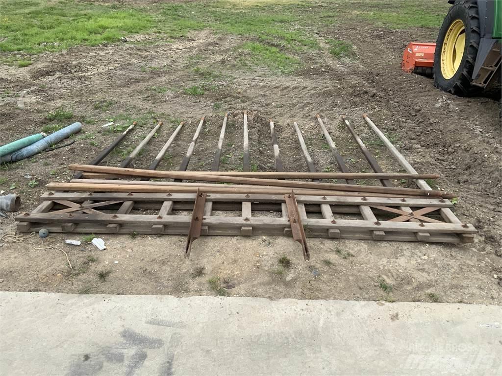  Old School Hay Rake Utilaje agricole - Altele