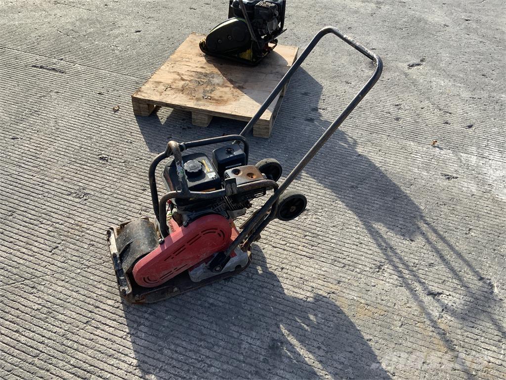 Wacker Plate Utilaje agricole - Altele