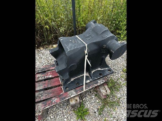  ACB M6 Utilaje construcții - Altele
