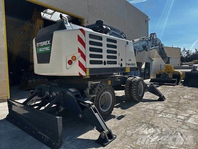 Terex TWH 220 S5 Paleta de manipulare