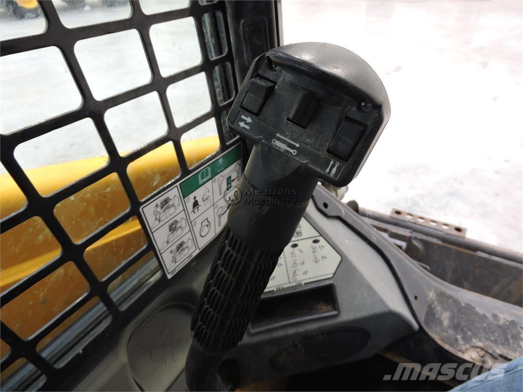 Bobcat S450 Incarcator pe pneuri