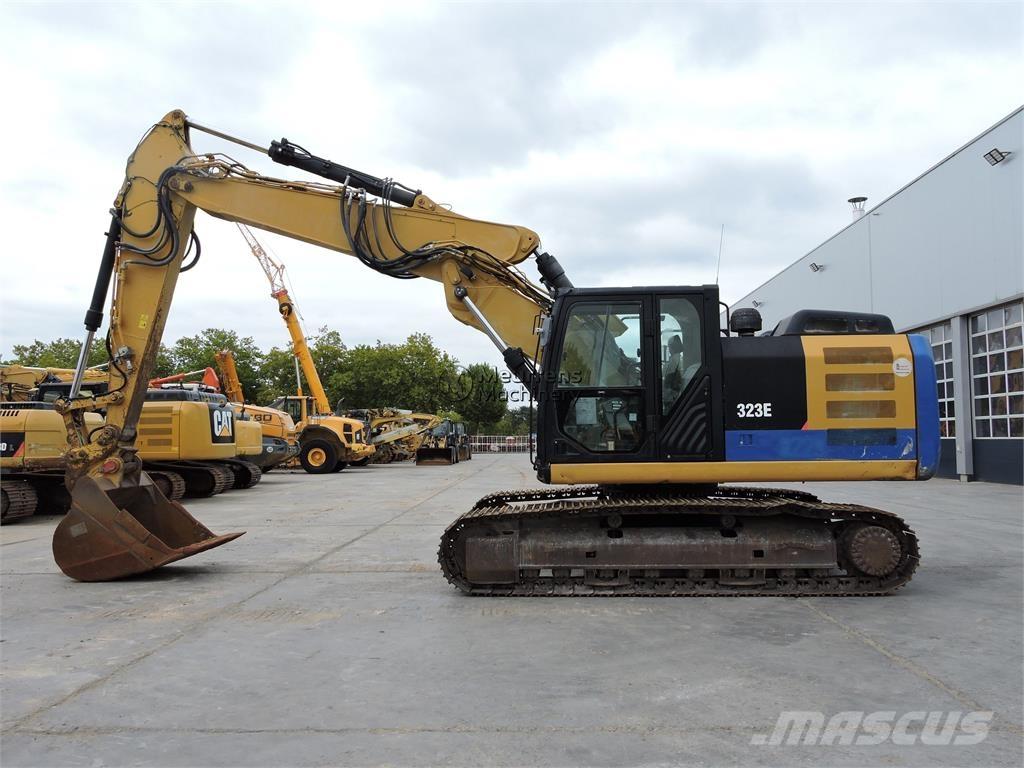 CAT 323EL Excavatoare pe șenile
