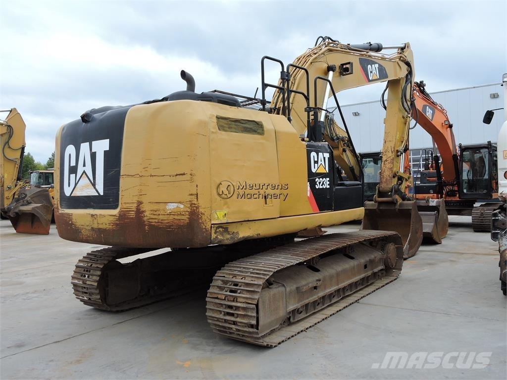 CAT 323EL Excavatoare pe șenile
