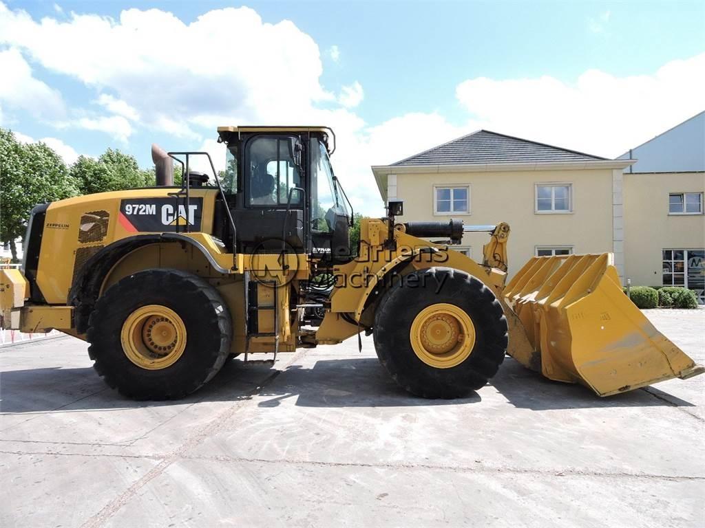 CAT 972M Incarcator pe pneuri