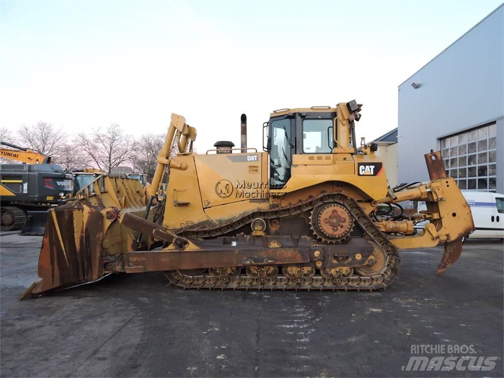 CAT D8T Buldozere