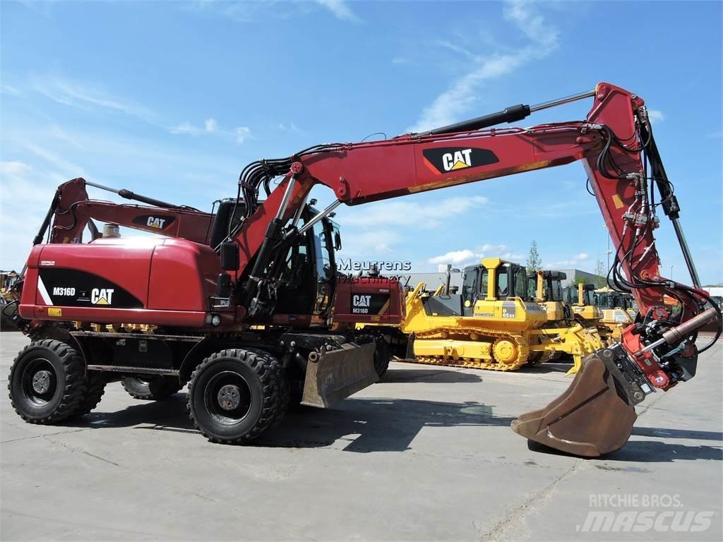 CAT M316D Excavatoare cu roti